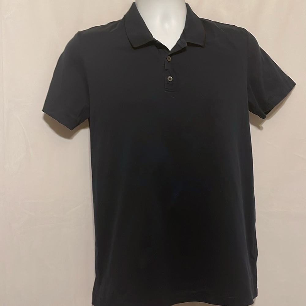 THEORY Polo. Size Medium - Picture 4 of 10